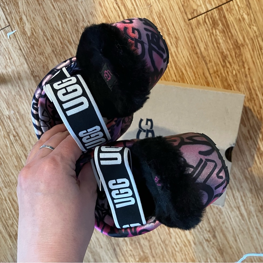 Pink purple black “ Puff Yeah Graffiti” platform Ugg slides w/ sling strap - Picture 6 of 8